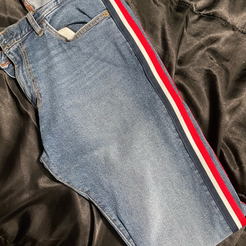 Tommy Hilfiger Jeans!